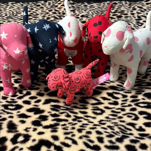 π PINK Victoria's Secret Dog Collection π - Picture 3 of 3